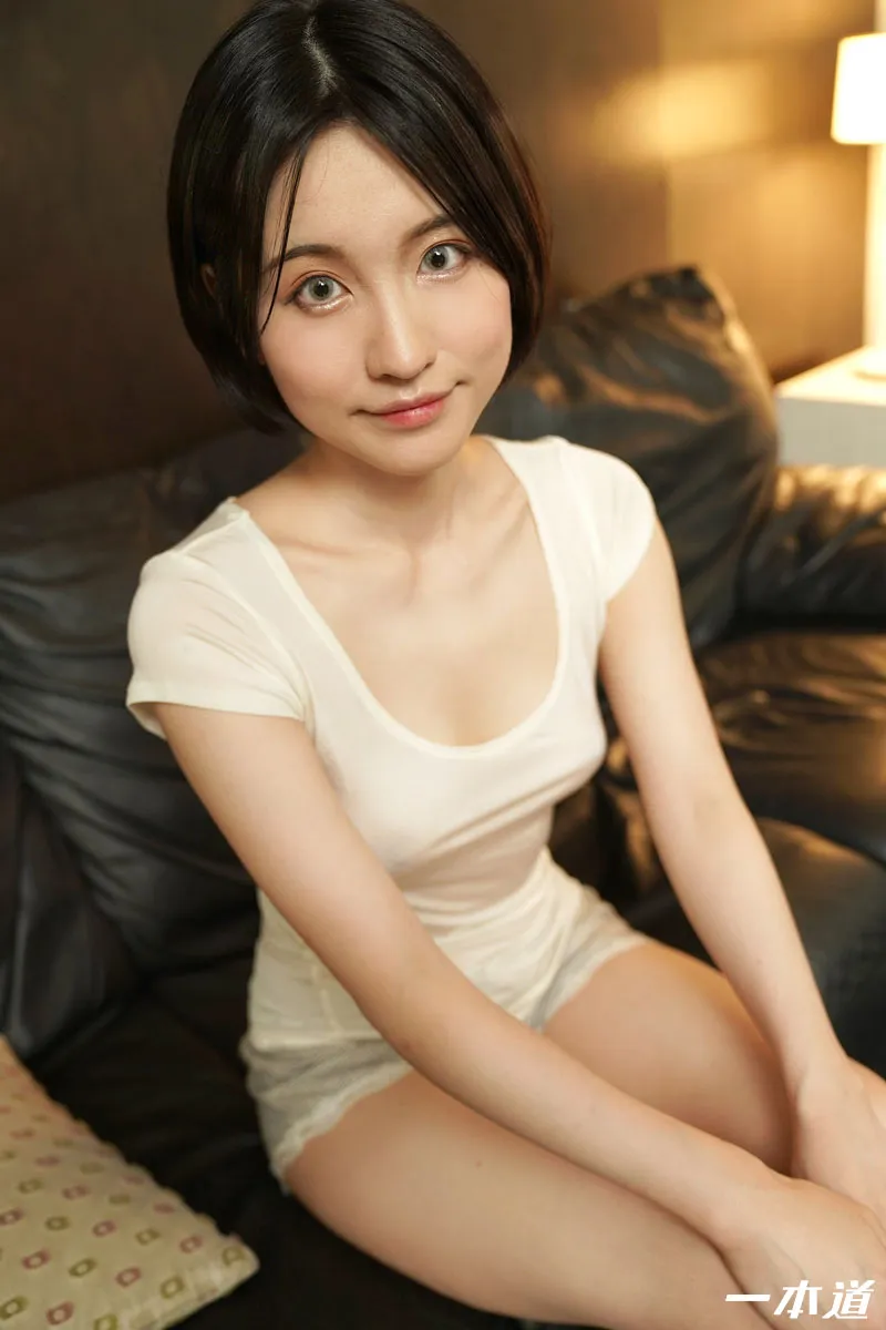 汗でじわじわ浮き出るノーブラ乳首 見たい？揉みたい？吸い付きたい？-2