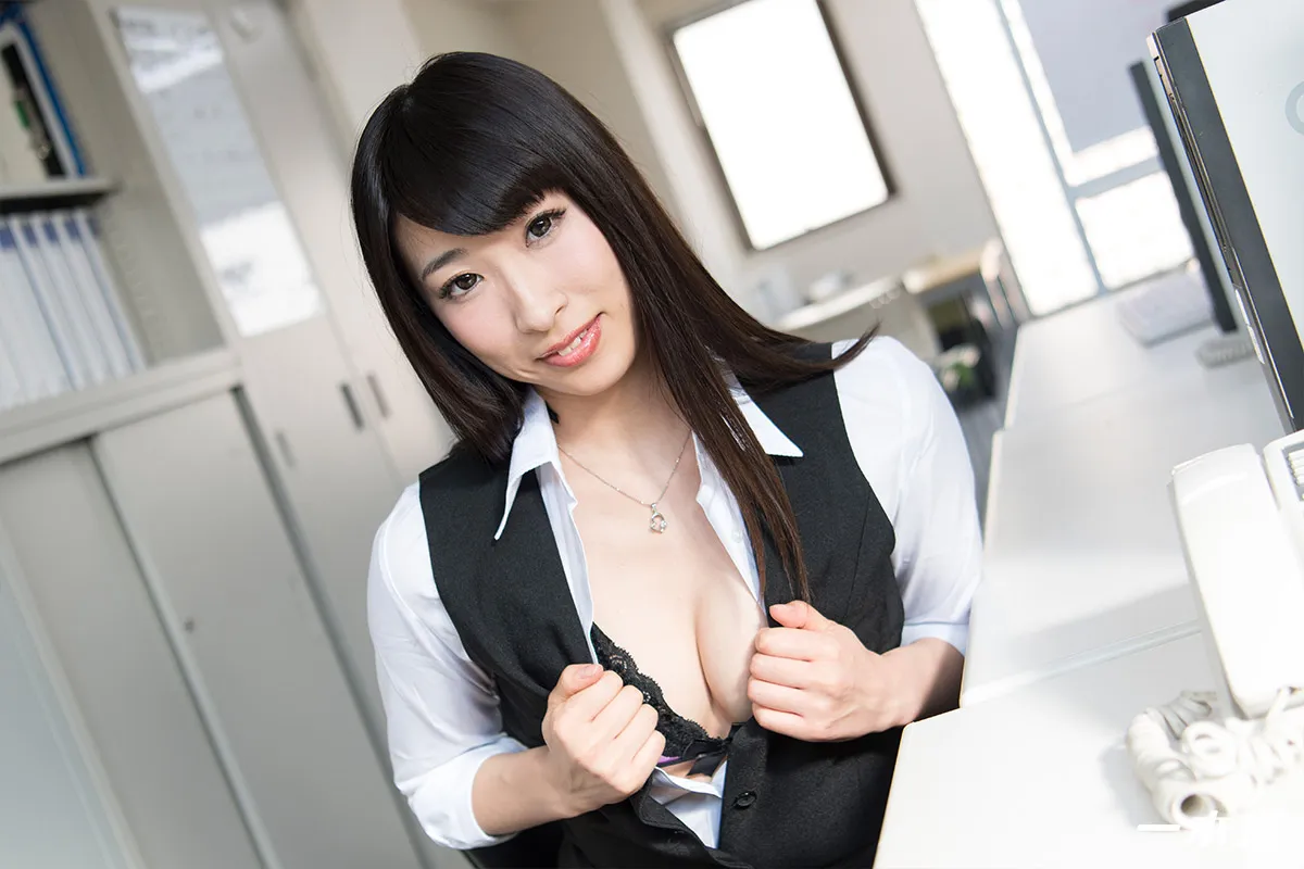 狙った男は必ず落とす！OLここねの同僚ハント！-3