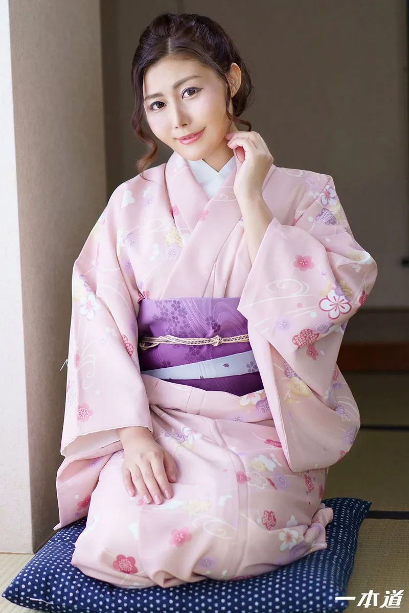 美人女将の精魂込めたエッチなおもてなし-3