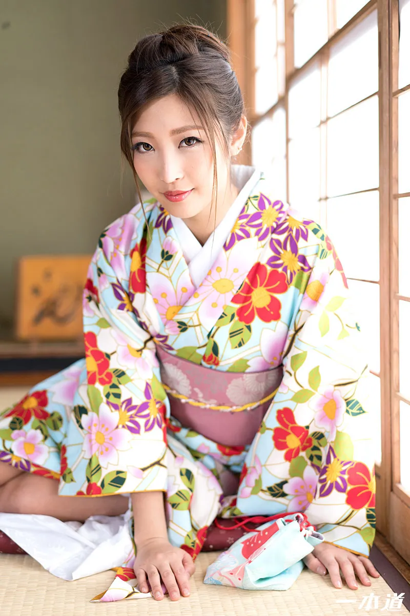 ちんぽ大好き即尺おしゃぶり 〜着物姿が超～エロい女〜-1