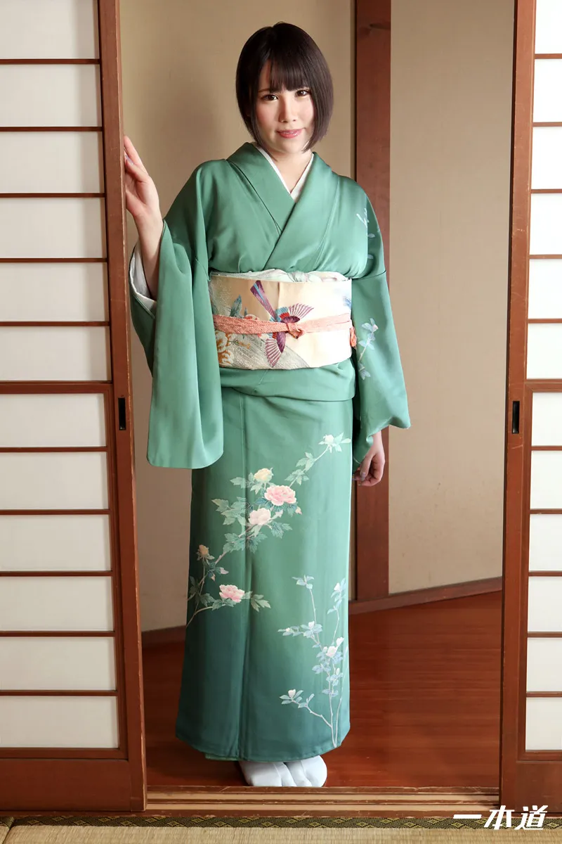 しっぽり温泉美人 白杞りり-1