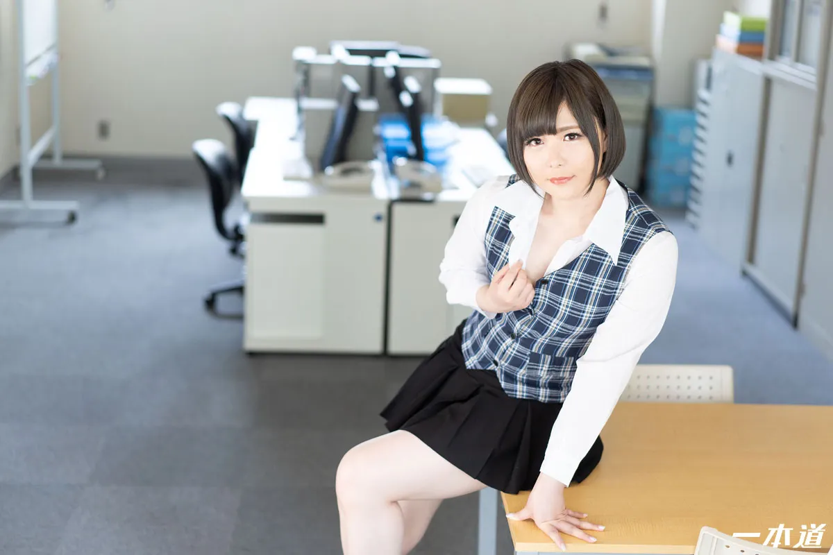 働きウーマン ～仕事もエッチもそつなくこなす美人OL～-1