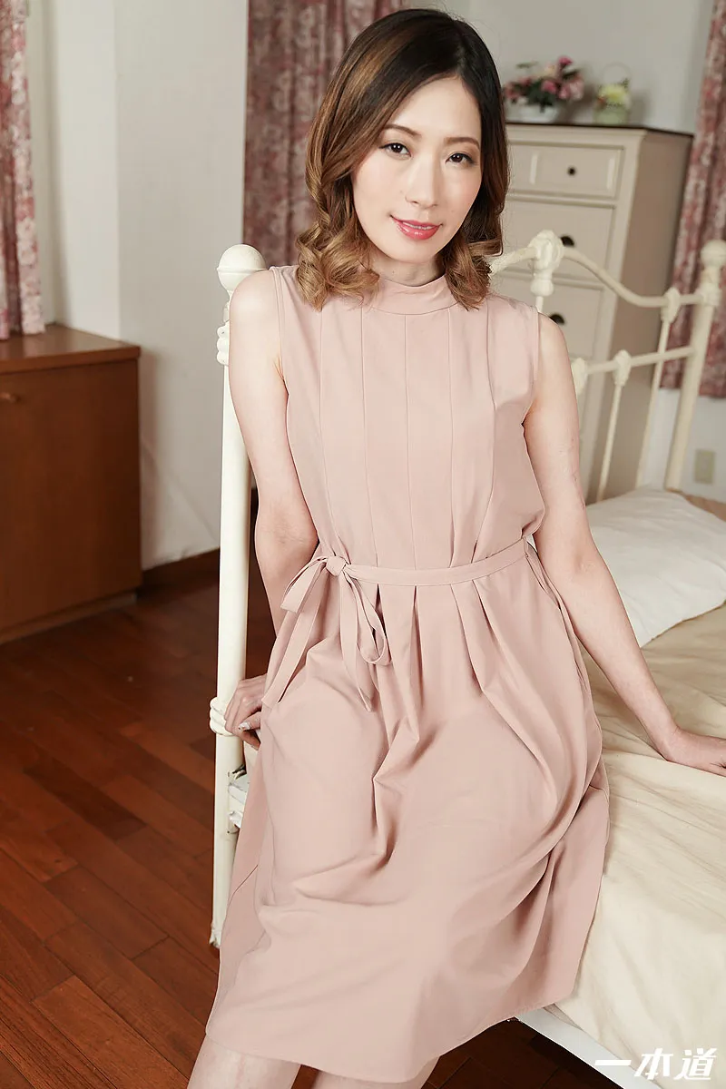 浮気された人妻の復讐！～逆不倫倍返し～-1