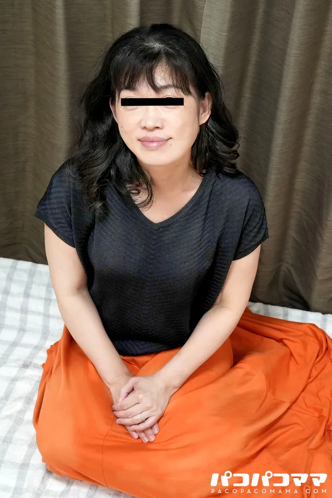 ドスケベ年配熟女のマン汁鑑賞会 ~ おばさんの糸引くアソコ見せて！ ~-2