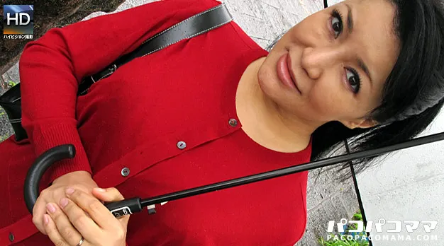 熟女の火遊び飛びっ子装着 〜五十路奥様と卑猥な散歩〜