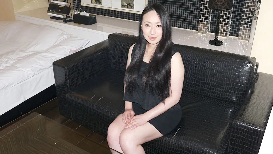 主婦を口説く 40〜離婚します！巨乳の黒髪美人妻〜