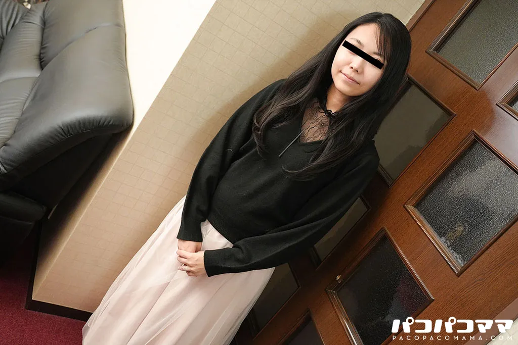 旦那では満足できない性欲旺盛な人妻！-2