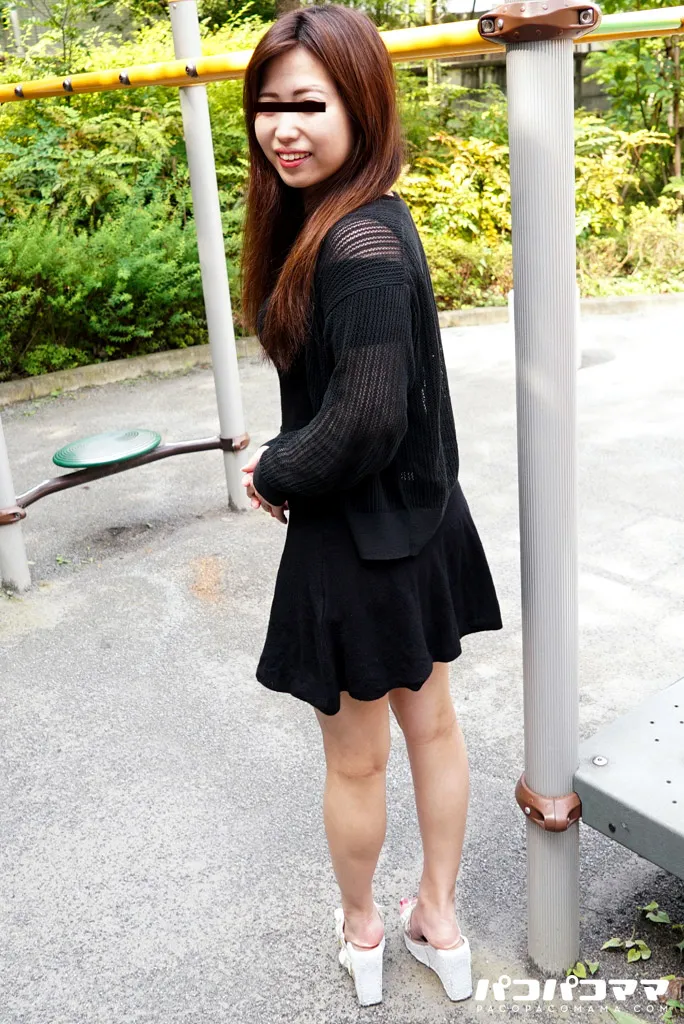 ヤるなら準備万端！勝負下着がエロい熟女をとことんヤリまくる-1