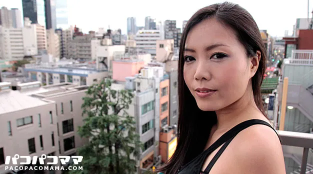 美熟女と燃えるような濃厚3P