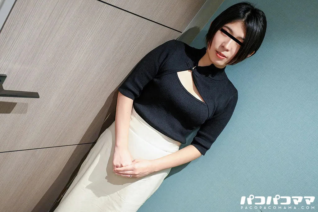 モデル崩れの若妻をとことんヤりまくる-1