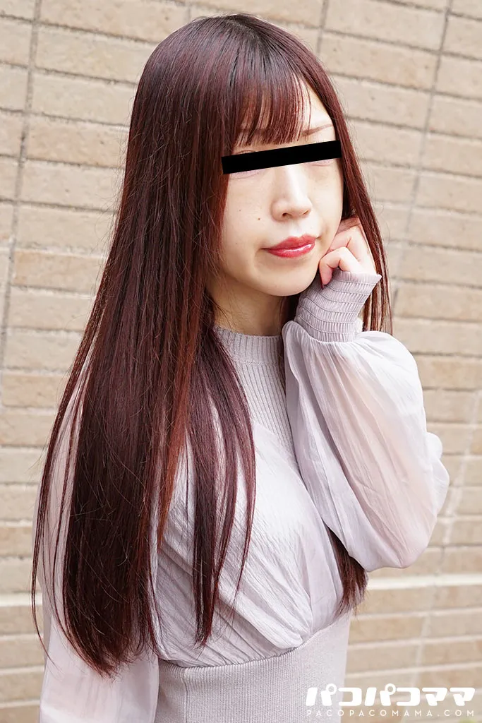 綺麗なツルツル無毛マンコに中出し！-1