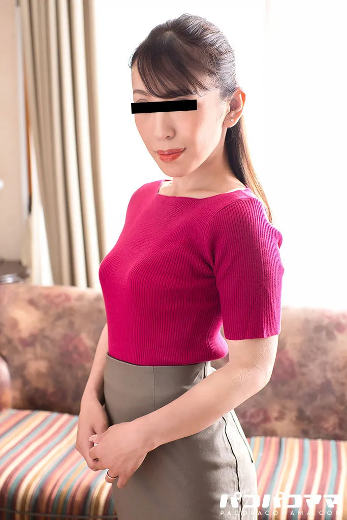 リピート決定！風俗未経験のウブな男に優しい人妻デリ嬢-1