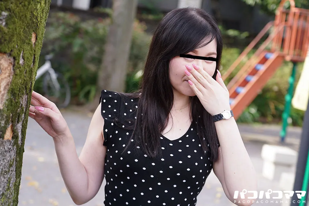 四十路の羞恥コスプレ-2