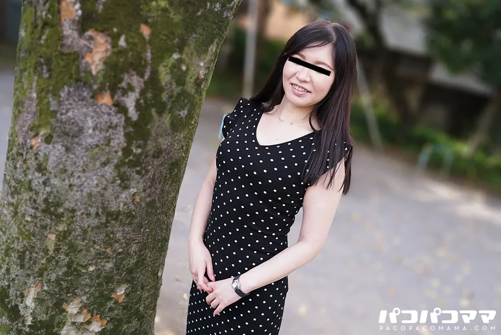 四十路の羞恥コスプレ-3