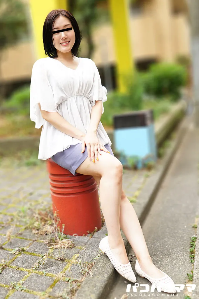 ごっくんする人妻たち137 ~初めての3Pで連続精飲！~ -2