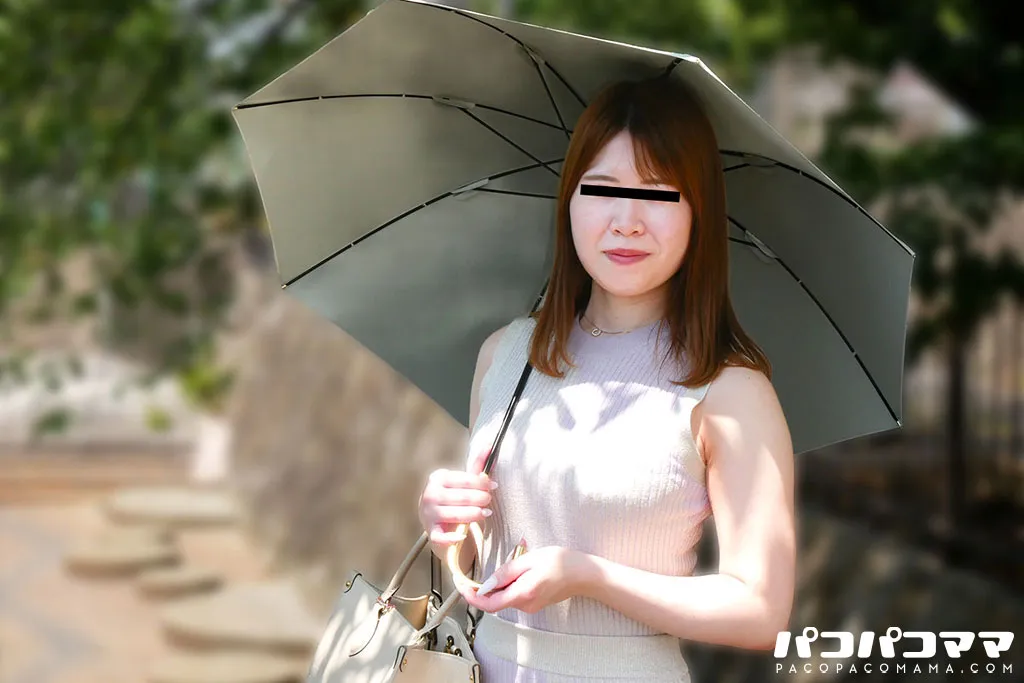 人妻デリヘル嬢がエロ過ぎたのでハプニングに見せかけ生挿入！ -1