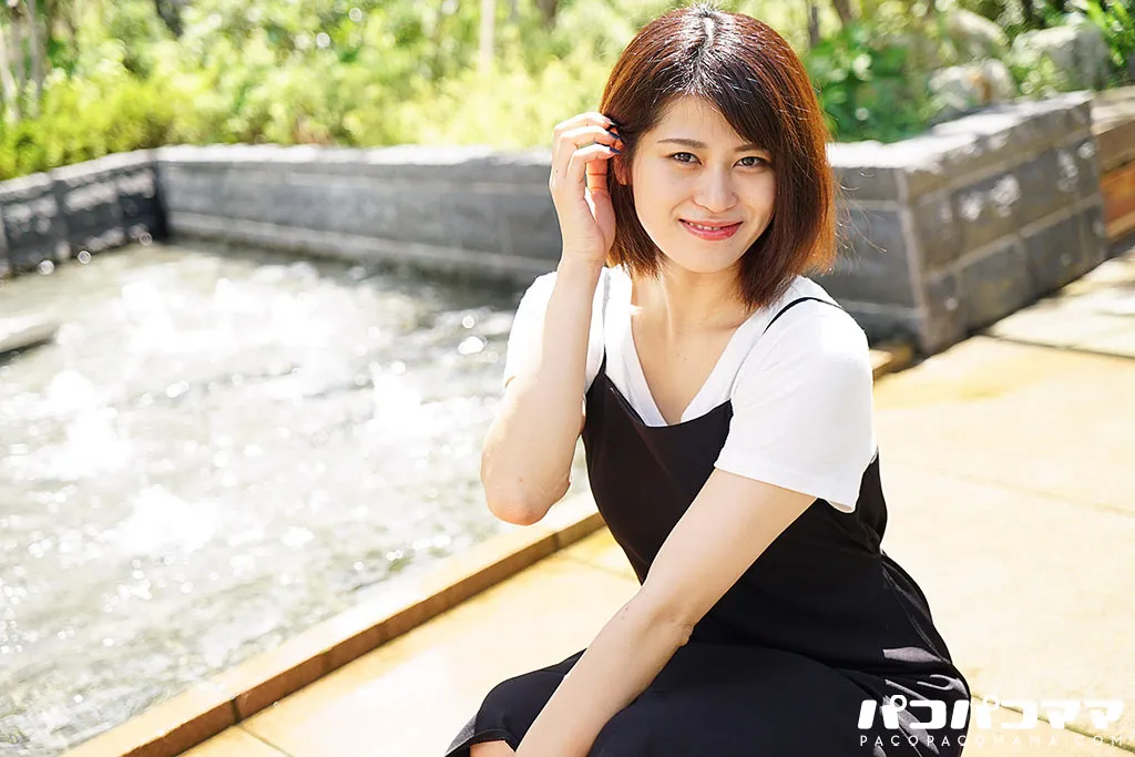 ごっくんする人妻たち141 ~ 3Pで3度も連続精飲するスケベな人妻 ~-3