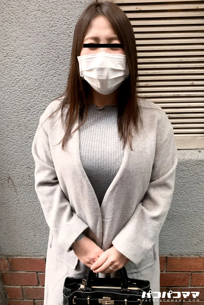 マスク美人！マスクを取ってもべっぴんな奥さんを持ち帰り！-1