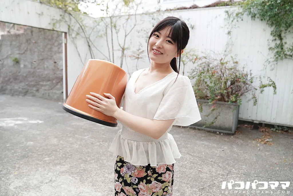 スケベ椅子持参！美熟女とのローション泡プレイ-1