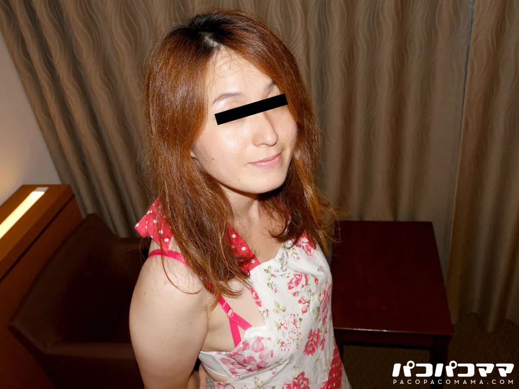 裸エプロンが似合うマン毛の濃いおばさん-2