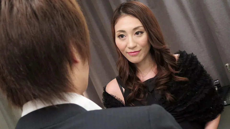 種付けを求める美熟女