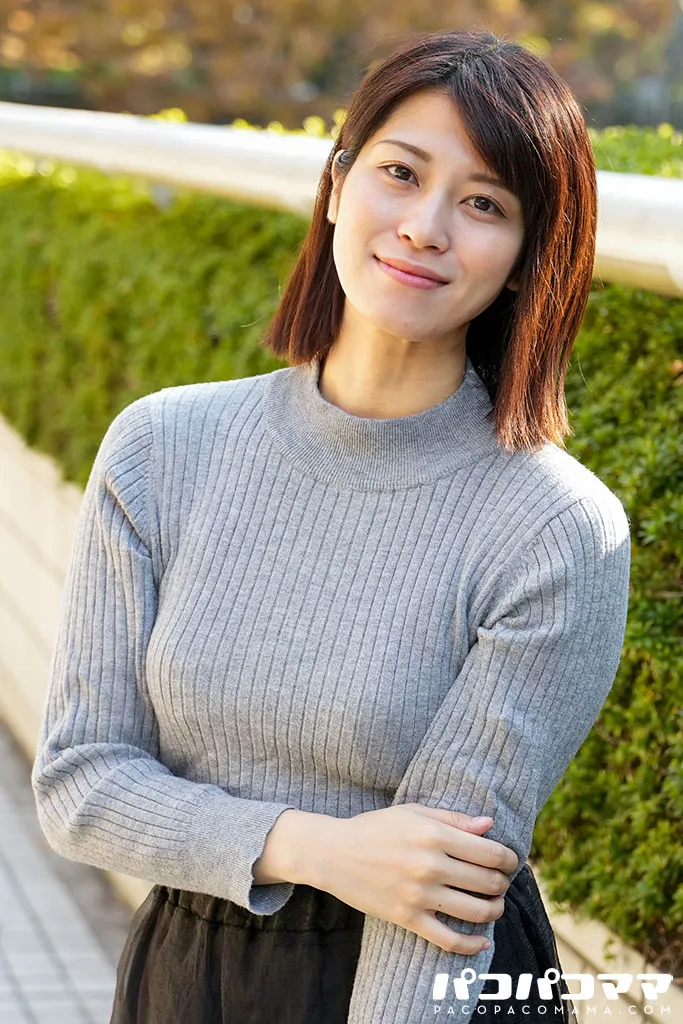  超絶に感じやすいエロかわ熟女をとことんヤリまくる-1