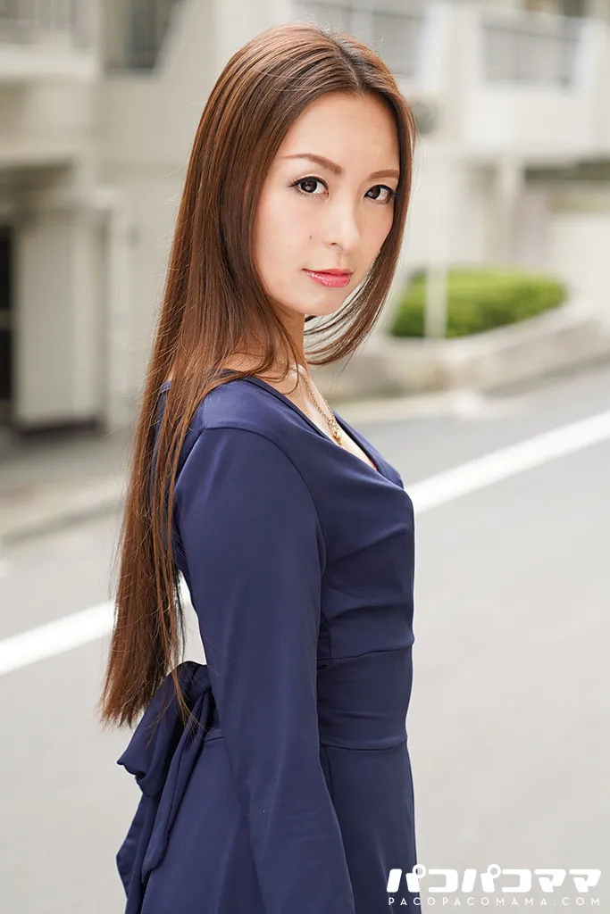 エッチ大好きな痴熟女とガッツリ4P-1