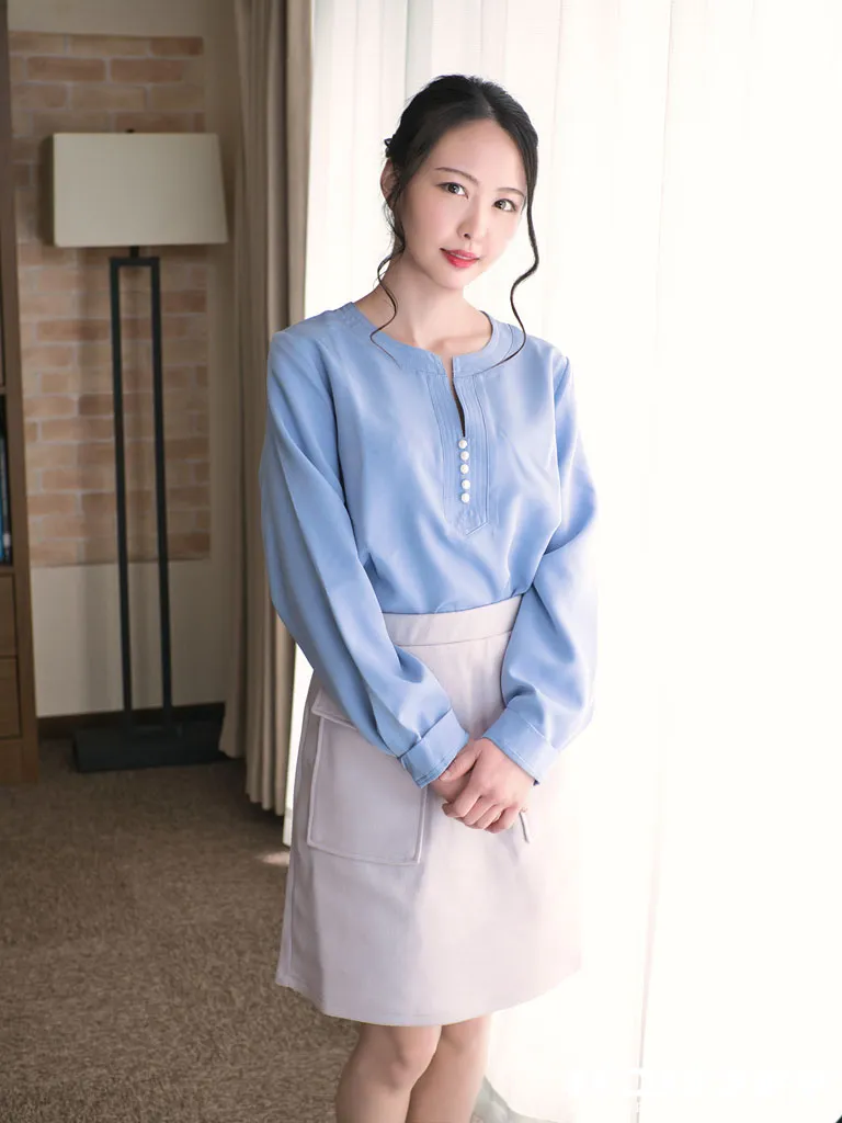 二穴掘られて連続アクメする美熟女ととことんヤリまくる-1