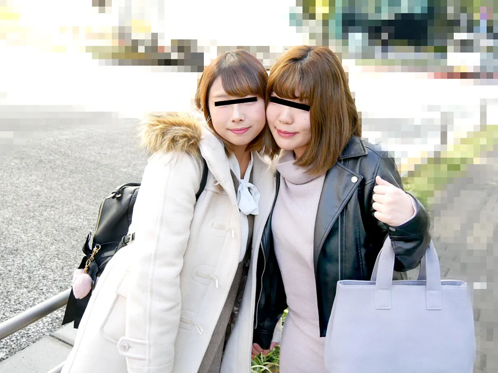 おんな友達といっしょ 〜学生時代からの親友だけど3Pはちょっと緊張します〜-3