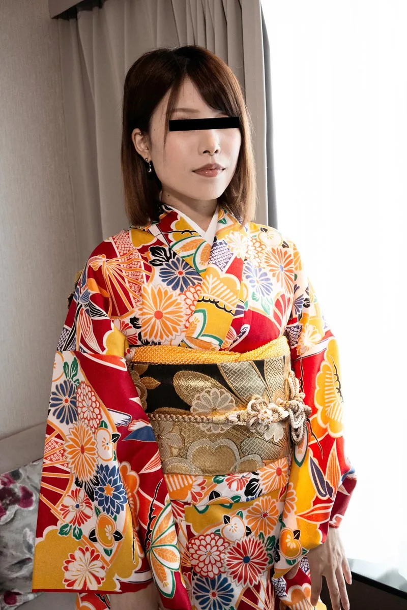 振袖の下はＧカップの爆乳だった-1