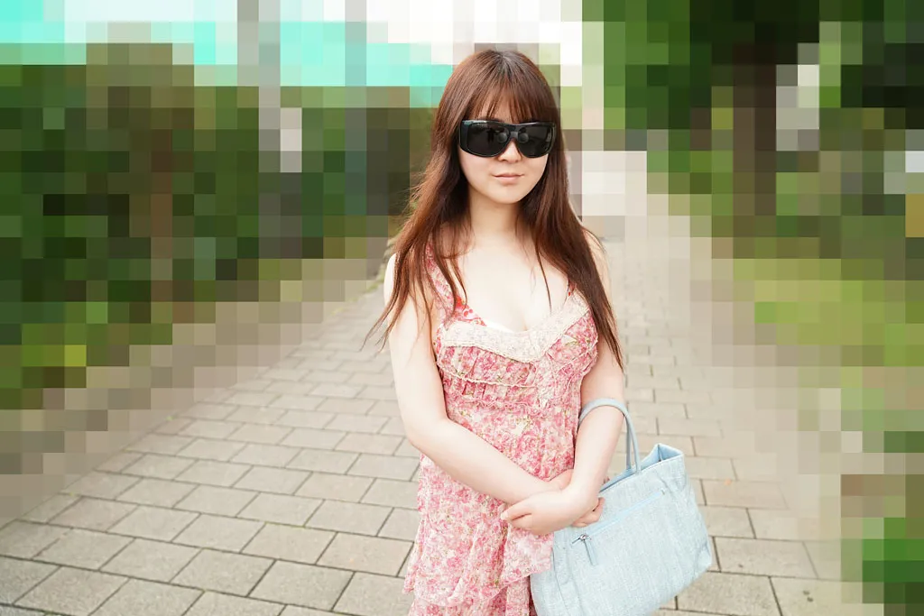 デカサン 〜おもちゃの振動でサングラスがずれちゃう〜-1