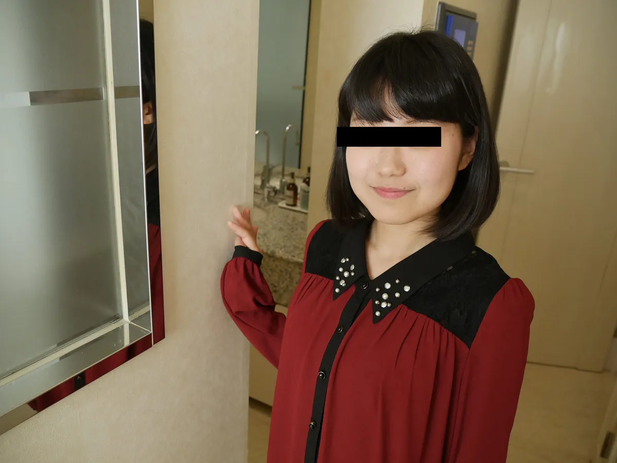 真面目にしか見えない娘が、実は淫乱ド変態だった-1