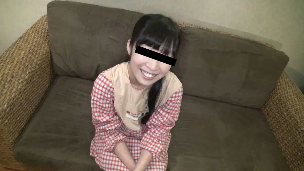 素人のお仕事 ～父兄を食いまくってる現役美人保母さん～-1