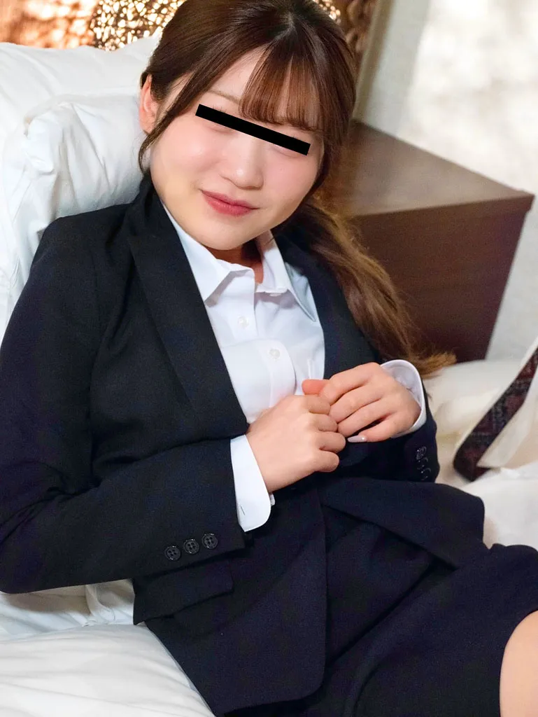 ちっちゃ可愛い就職活動女子大生に生中出し面接-2
