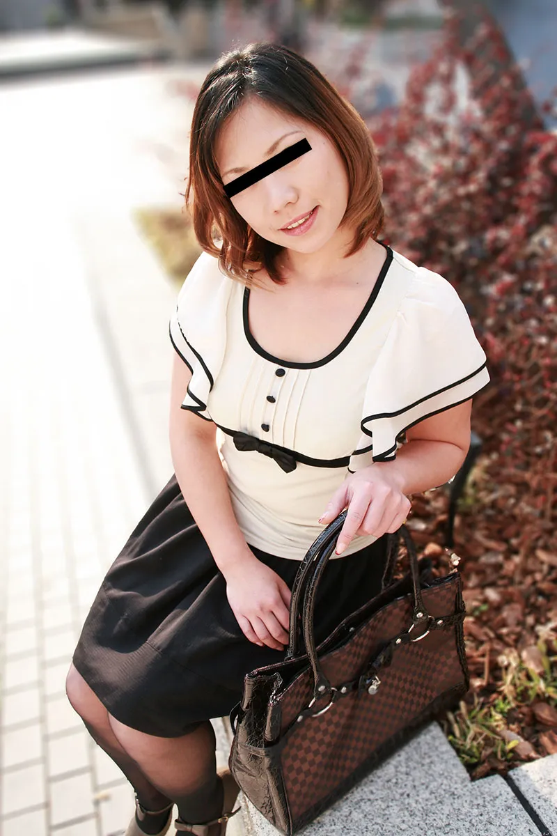 ナンパSEXの成功例 ~褒めまくったらヤラせてくれるのか？説~-1