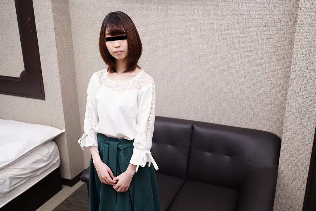 婚約者の浮気相手が親友！その腹いせにやけくそゴックン＆中出しセックス-1