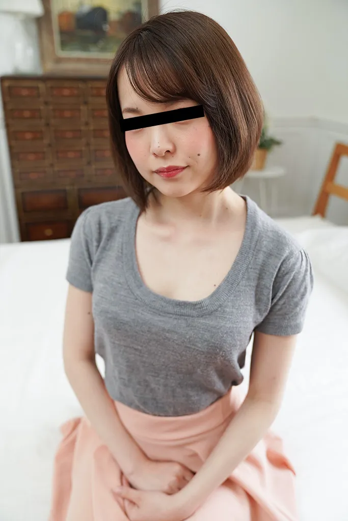 すっぴん素人 ～寝起きドッキリすっぴんSEX～-1