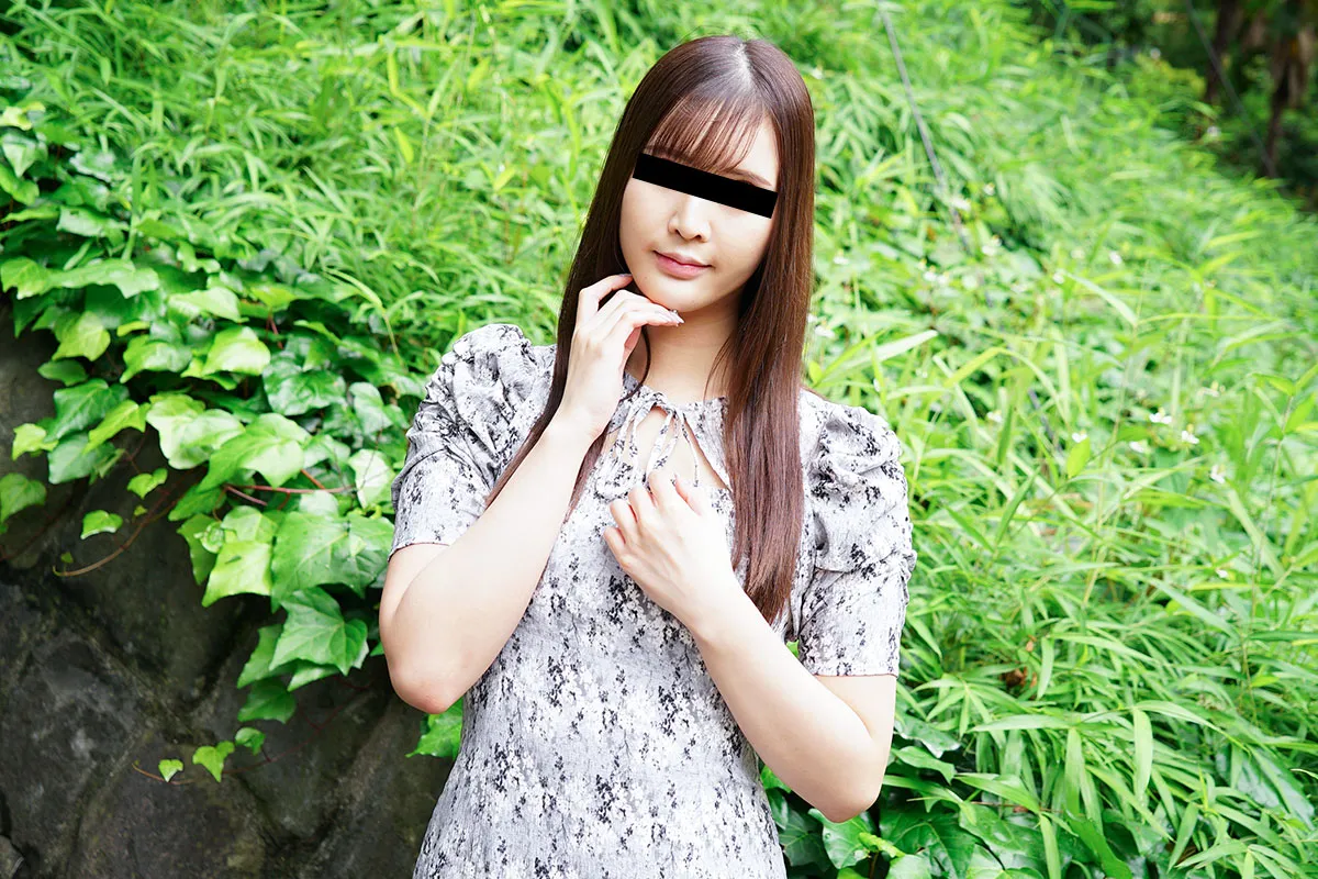 すっぴん素人～メイクを落としても綺麗な極上美女の素顔～-1