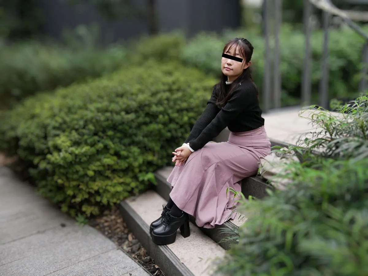 素人ＡＶ面接 ~恥ずかしいけどM字開脚クパァしちゃう~-1