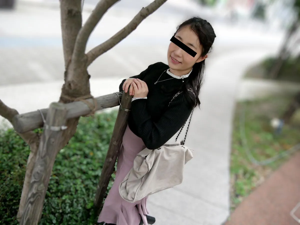 素人ＡＶ面接 ~恥ずかしいけどM字開脚クパァしちゃう~-2