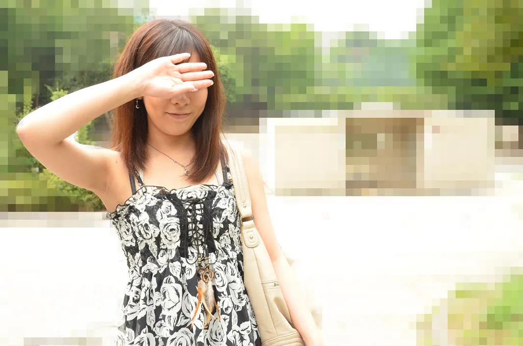 ヌードデッサンモデルとしてきたのに執拗にカラダをいじるから我慢できなくなっちゃった-2