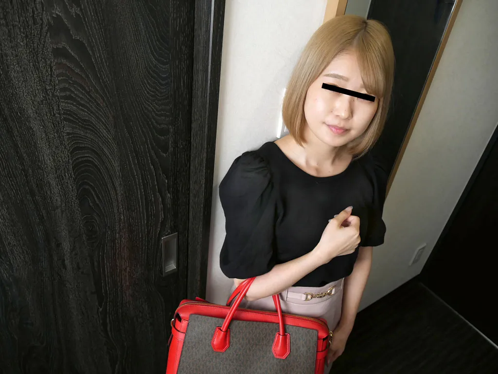 素人ＡＶ面接 〜緊張している素人娘にオマンコ丸見えのランジェリー下着を着させてハメまくりました〜-2