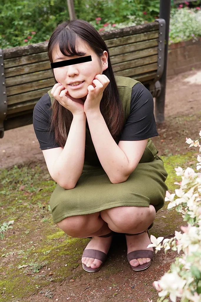 秘蔵マンコセレクション ～素人娘たちの羞恥全裸 Vol.2～-3