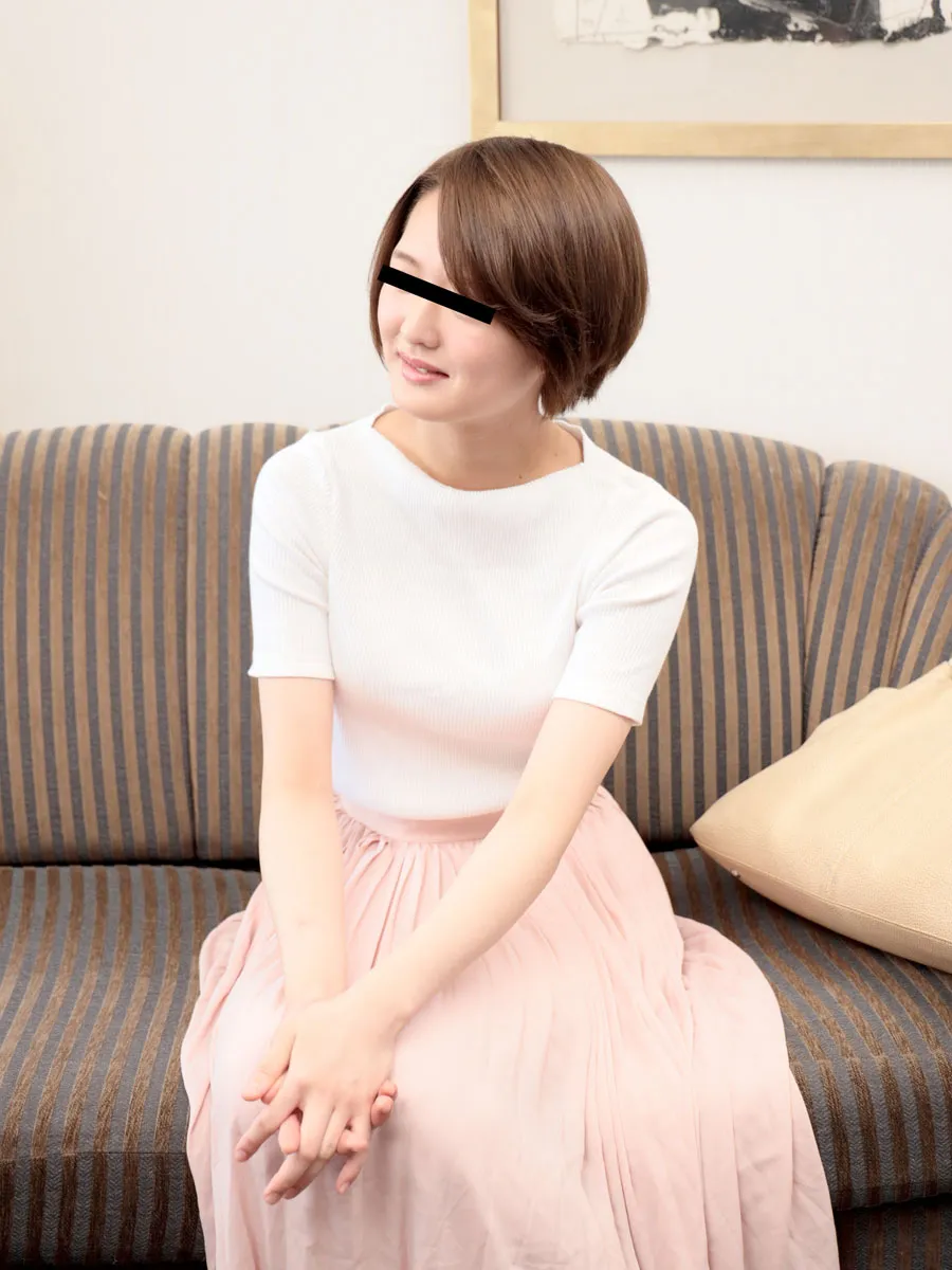 素人勧誘ナンパ！スタイル抜群の素人娘にマイクロビキニを着せて生中出し-2