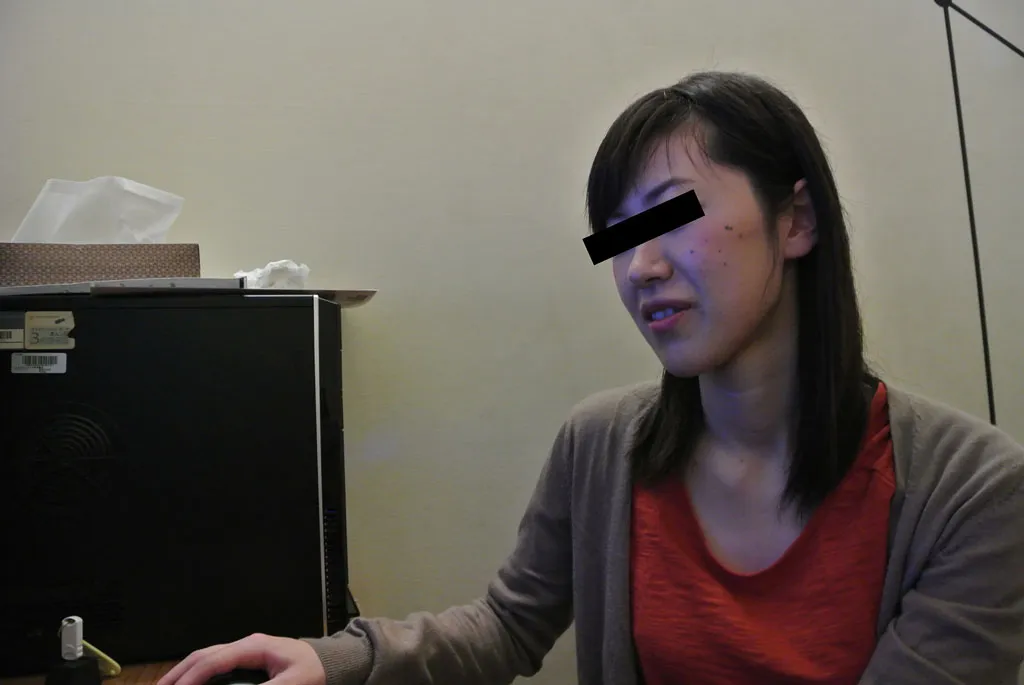 設定方法の分からなくなっちゃった美人パソコン講師が罪悪感を感じて中出しまでさせてくれました-2