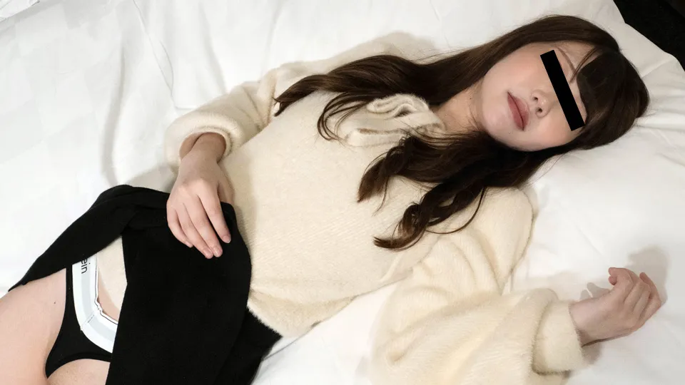 色白美人にはドッキリ即ハメ3P！二連続中出し！