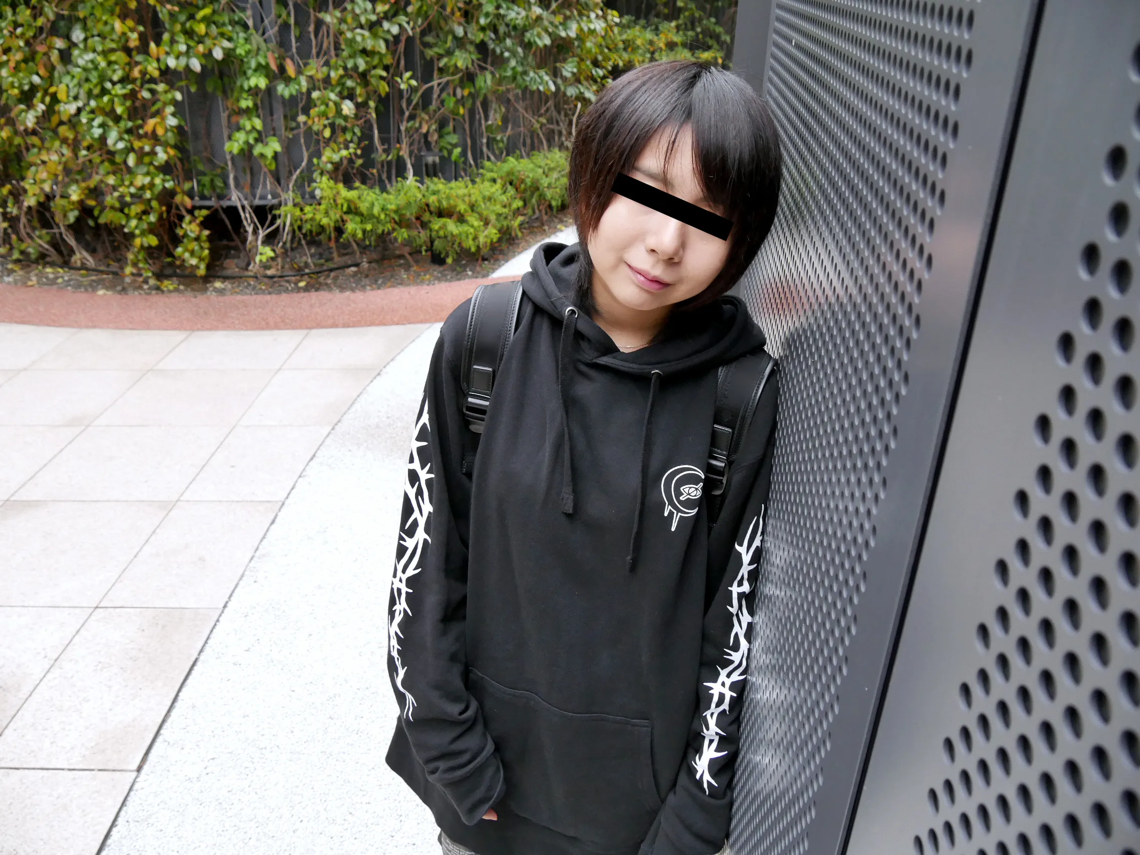 ショートヘアの似合うエッチが大好きな素人娘をゲットしました-3