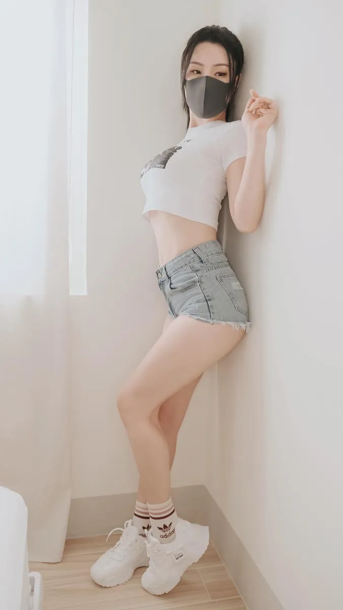 アジアの美女図鑑 : アンバー-2