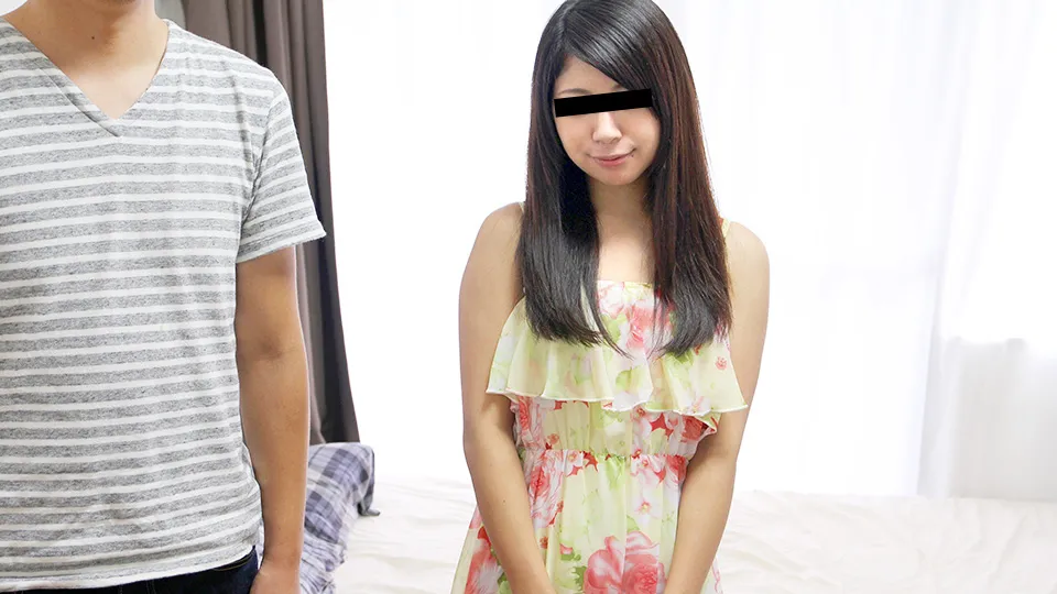 夫の目の前で初めての2穴ファックに挑戦