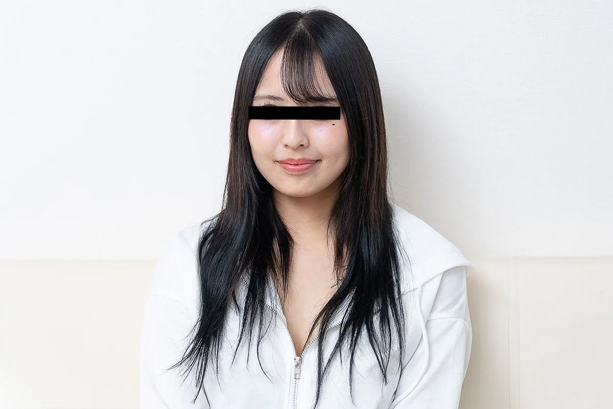 すっぴん素人 ～初めてのすっぴんハメ撮り性交～-1